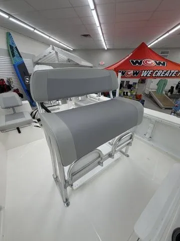 Slide: The Image of Bay Rider 2260 FS 2026 - 12