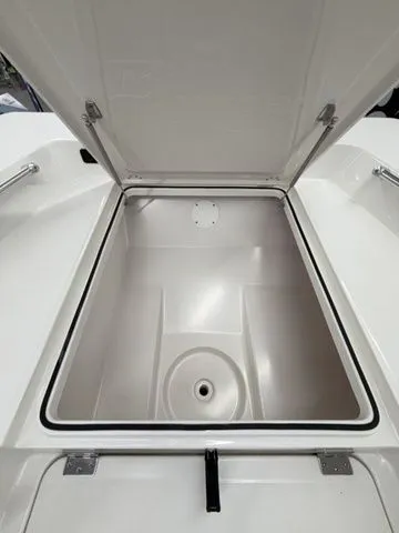 Slide: The Image of Bay Rider 2260 FS 2026 - 5