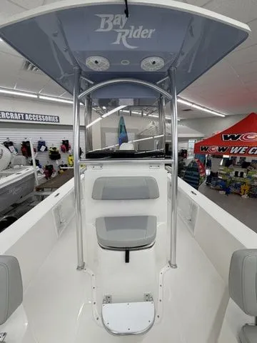 Slide: The Image of Bay Rider 2260 FS 2026 - 9