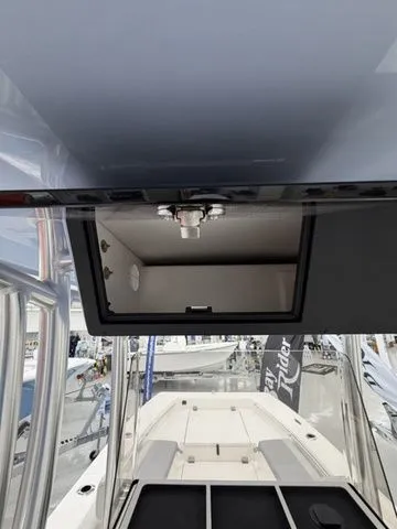 Slide: The Image of Bay Rider 2260 FS 2026 - 15