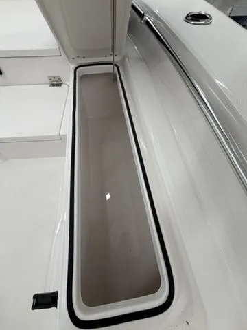 Slide: The Image of Bay Rider 2260 FS 2026 - 7