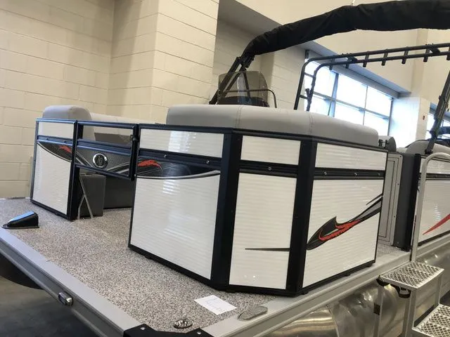 Slide: The Image of Angler Quest 8524 Family Fish Pro RA 2026 - 3