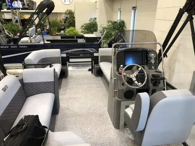 Slide: The Image of Angler Quest 8524 Family Fish Pro RA 2026 - 5