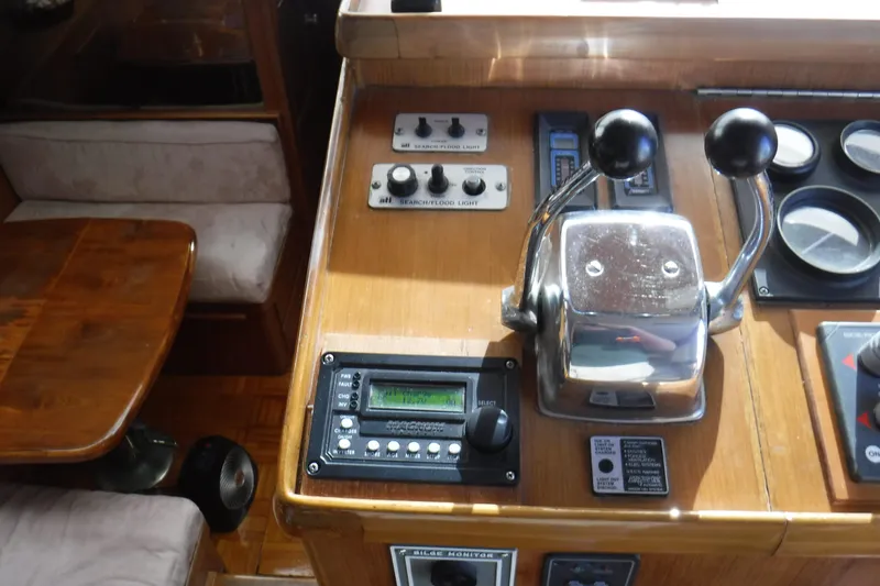 Slide: The Image of Control panel of 1987 Lien Hwa 47 Elegant MK III yacht with navigation instruments. - 36