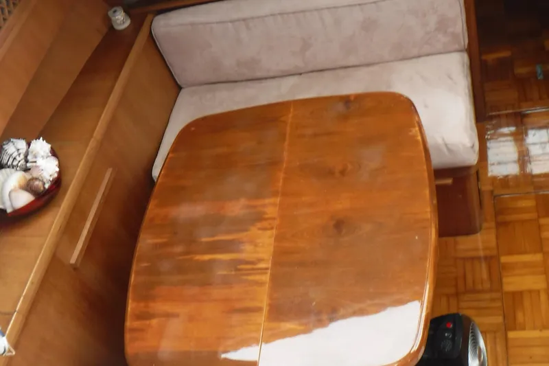 Slide: The Image of Lien Hwa 47 Elegant MK III 1987 - 50