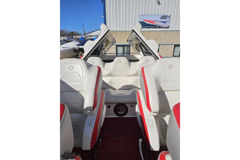 Slide: The Image of Interior of 2009 Fountain 47 Lightning boat with white and red seating. - 114
