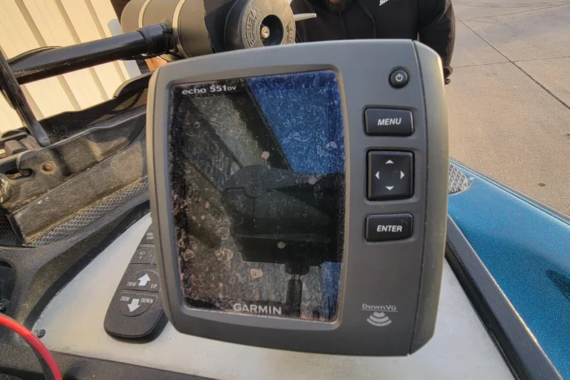 Slide: The Image of Garmin echo 551dv fishfinder on 2001 Ranger 518DVX Comanche boat dashboard. - 10