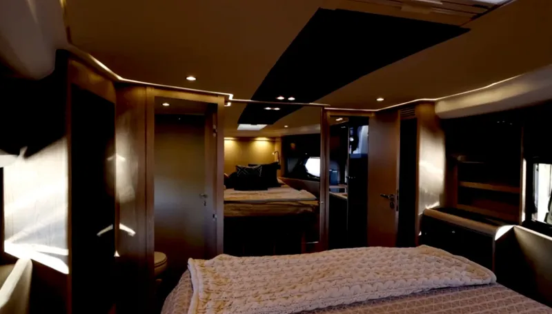 Slide: The Image of Interior of 2019 Azimut 51 Atlantis yacht with stylish design. - 26