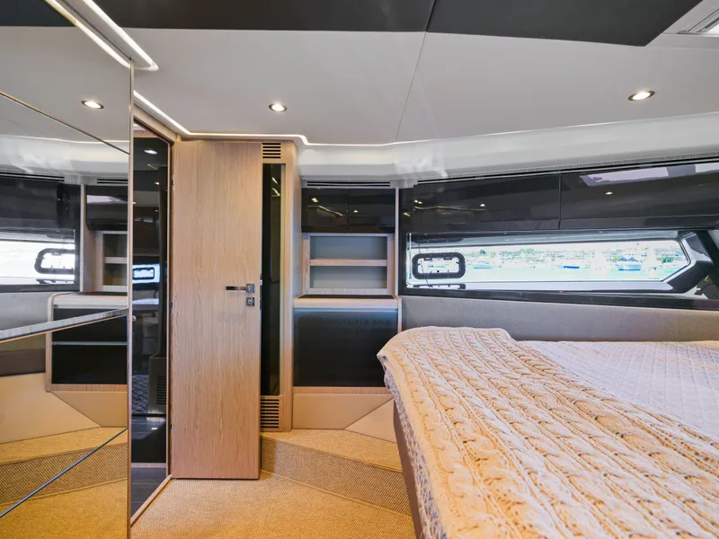 Slide: The Image of Interior of 2019 Azimut 51 Atlantis yacht with modern design. - 42