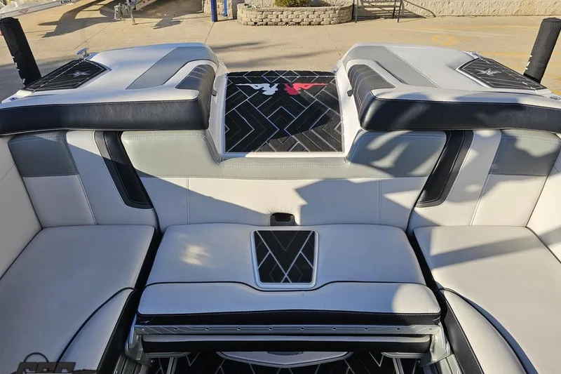 Slide: The Image of 2015 Nautique Super Air Nautique G23 interior seating with stylish upholstery and design. - 122