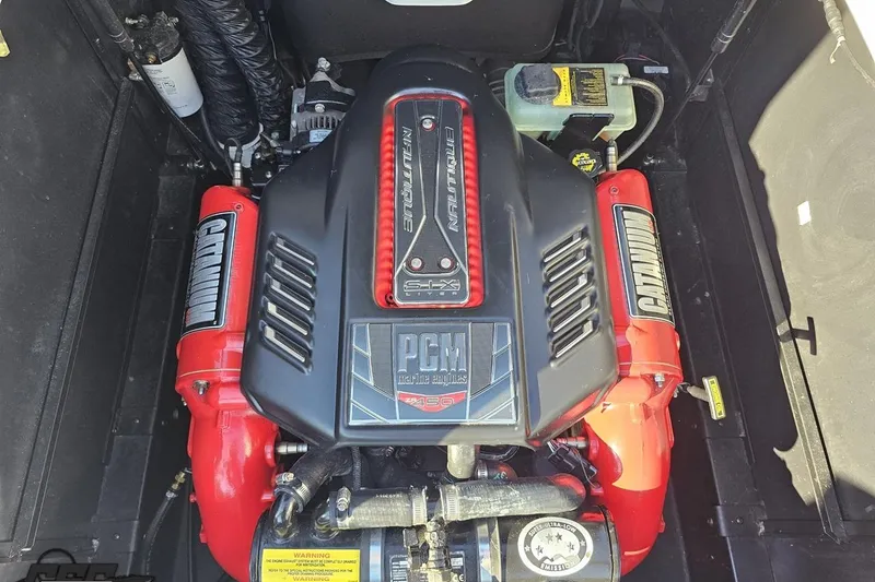 Slide: The Image of 2015 Nautique Super Air Nautique G23 engine, PCM 450 horsepower, detailed view. - 129