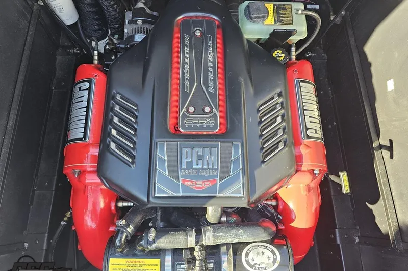 Slide: The Image of 2015 Nautique Super Air Nautique G23 engine, PCM Marine Engines ZR 450, detailed view. - 130