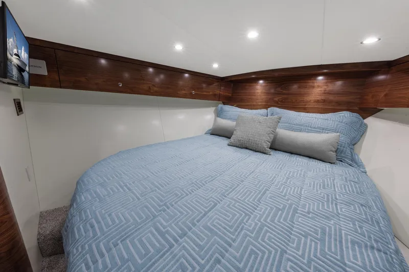 Slide: The Image of FWD Master Stateroom - 10