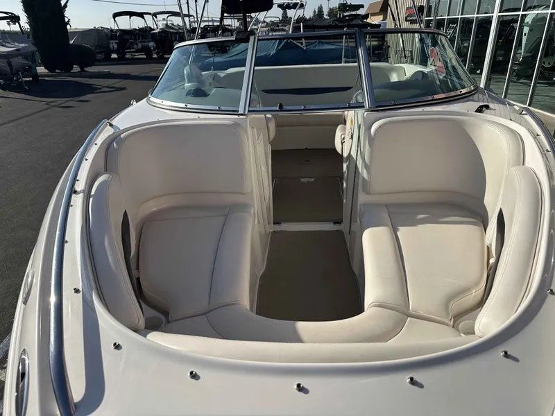 Slide: The Image of Chaparral 216 SSi 2000 - 13