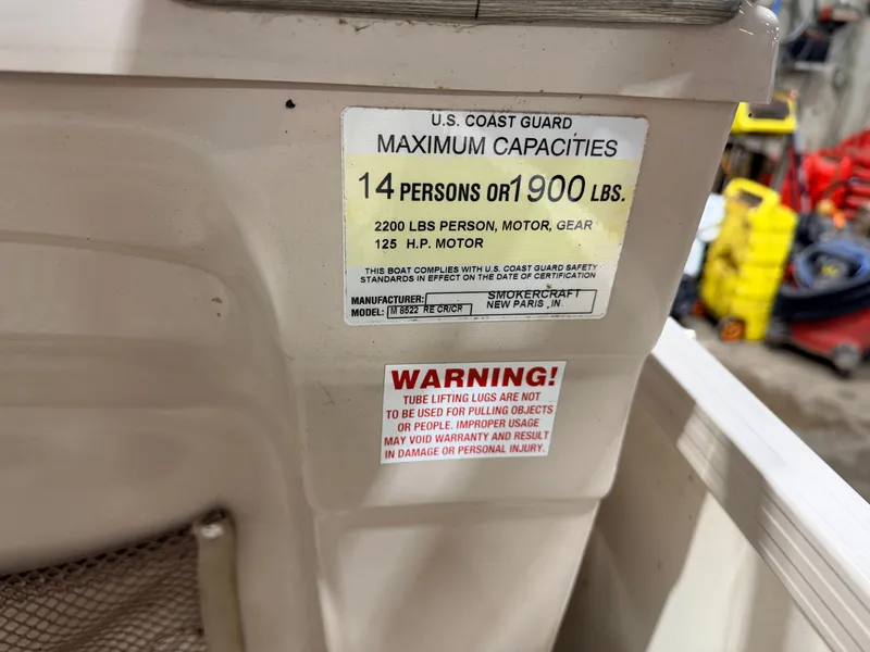 Slide: The Image of Smoker Craft 8522 Cruise Pontoon & 60HP Yamaha 4-Stroke - $14,995 2006 - 50