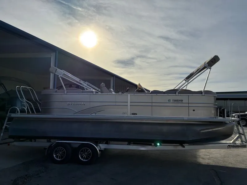 Slide: The Image of Sylvan 8522 Mirage Cruise 2013 - 12