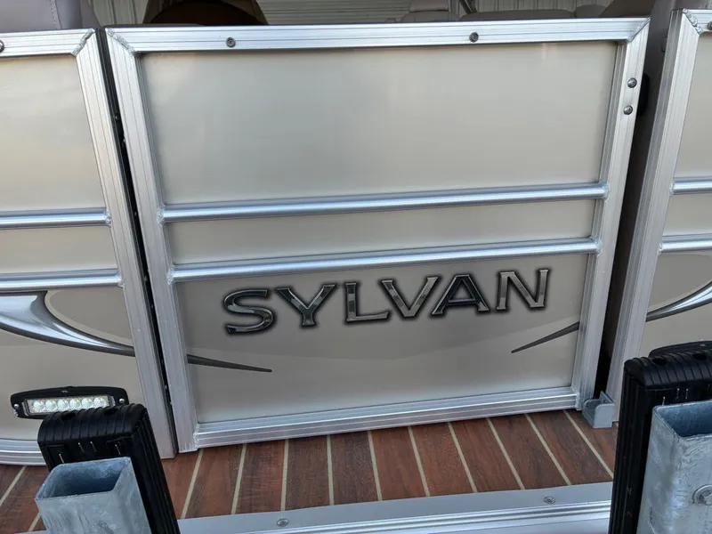 Slide: The Image of Sylvan 8522 Mirage Cruise 2013 - 13