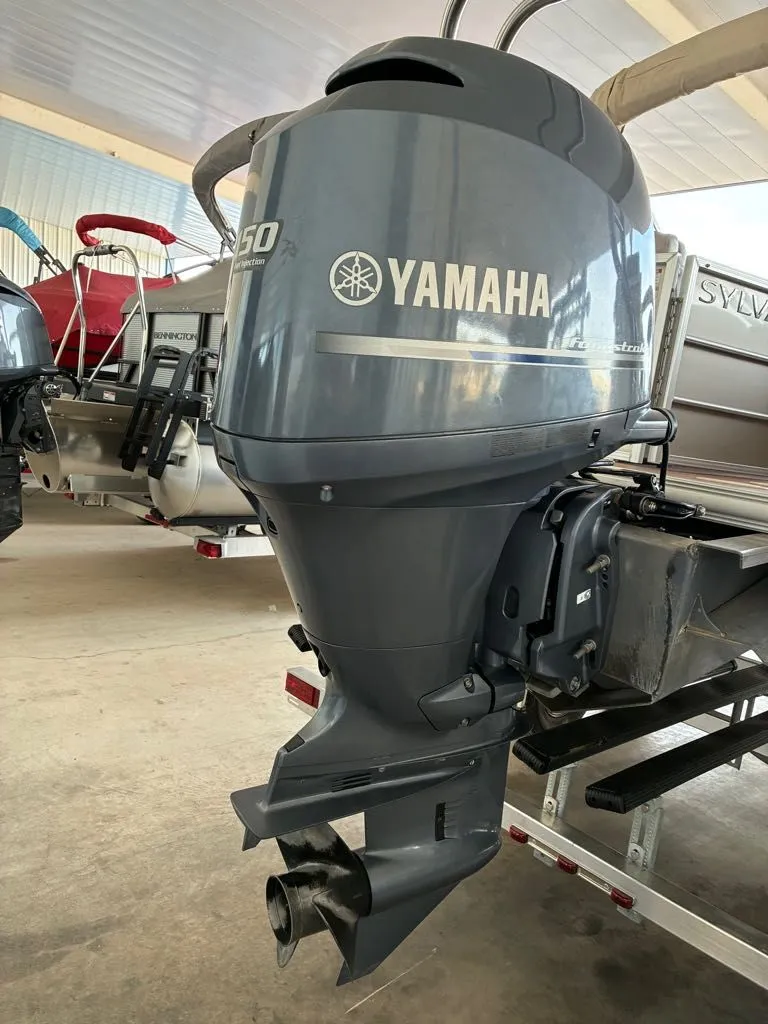 Slide: The Image of Sylvan 8522 Mirage Cruise 2013 - 3