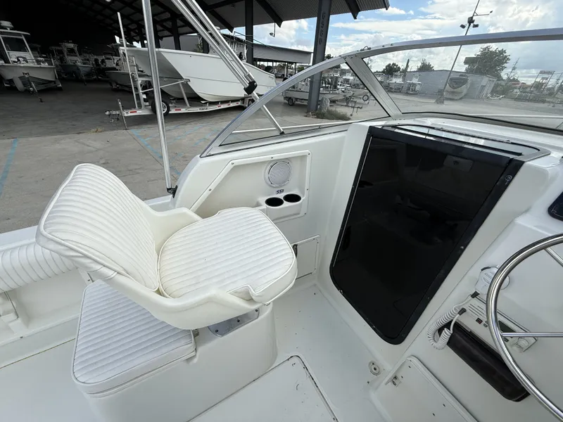 Slide: The Image of Hydra-Sports 212 Sea Horse WA 2000 - 15