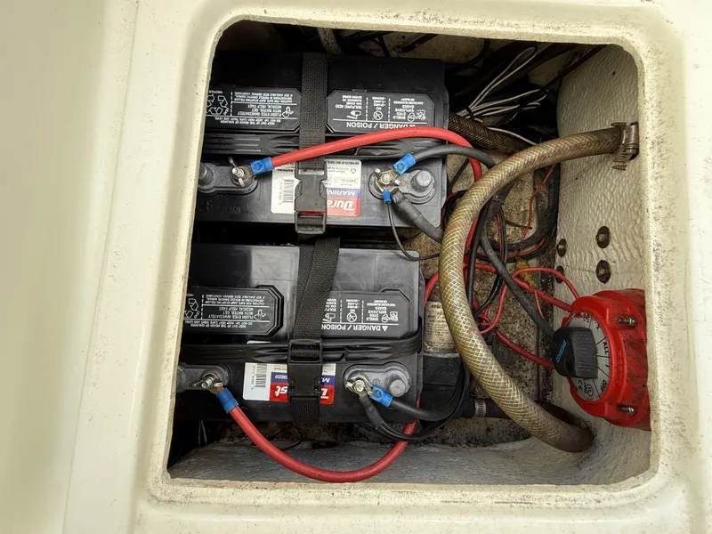 Slide: The Image of Hydra-Sports 212 Sea Horse WA 2000 - 19