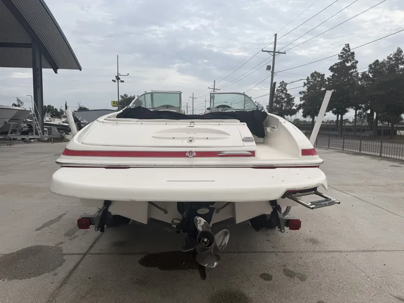 Slide: The Image of Maxum 2200 SR3 2008 - 4