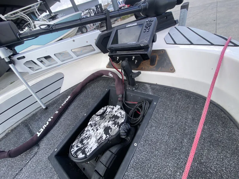 Slide: The Image of Skeeter SL 190 2002 - 8