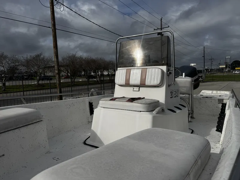 Slide: The Image of Blazer 21 Bay 2002 - 8