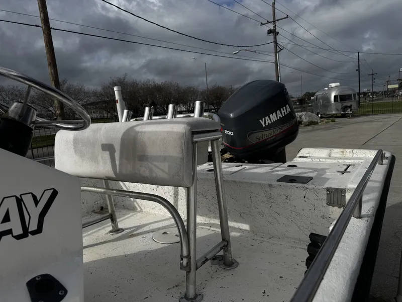 Slide: The Image of Blazer 21 Bay 2002 - 9