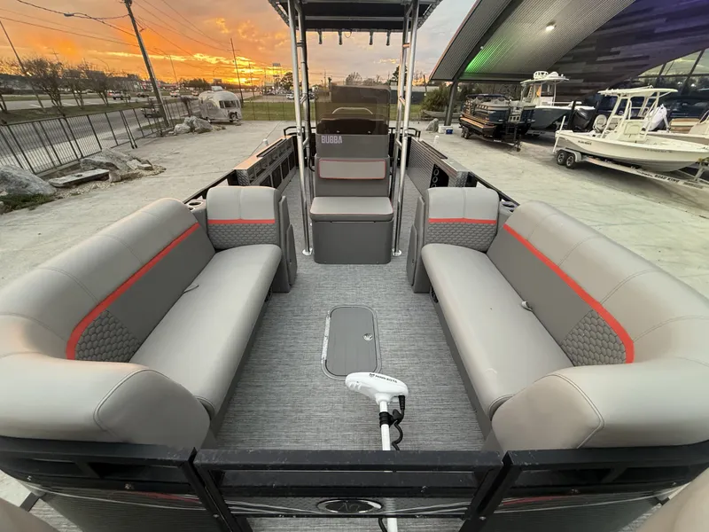 Slide: The Image of Apex Marine 8524 Pro Fish N Cruise 2022 - 12