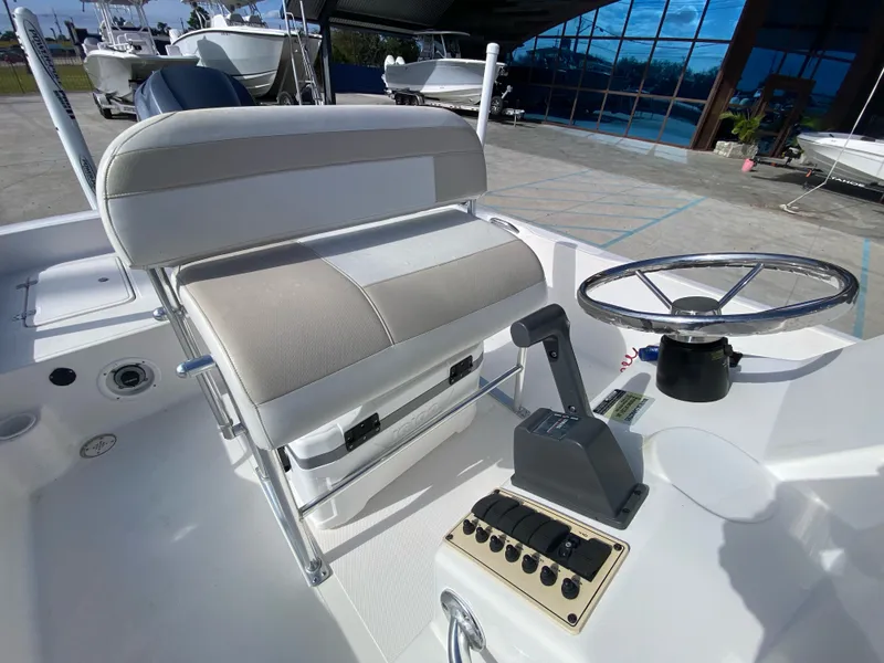 Slide: The Image of Seaquest 2100 Pro Bay 2006 - 20