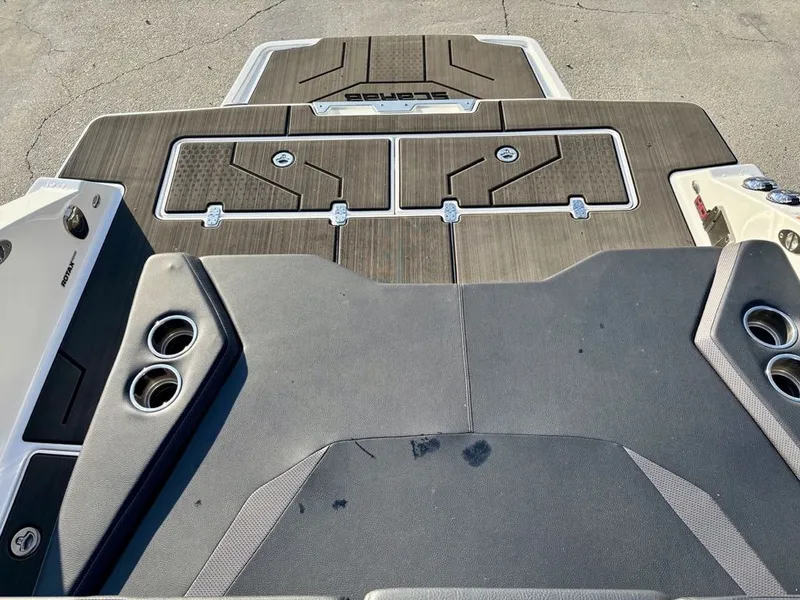 Slide: The Image of Scarab 285 ID 2023 - 25