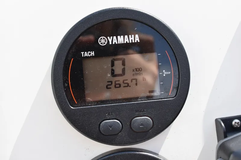 Slide: The Image of Yamaha tachometer displaying 265.7 hours on a 2022 Key West 219 FS boat. - 20