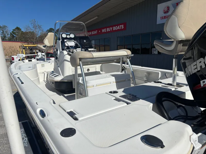 Slide: The Image of NauticStar 215 XTS 2017 - 13