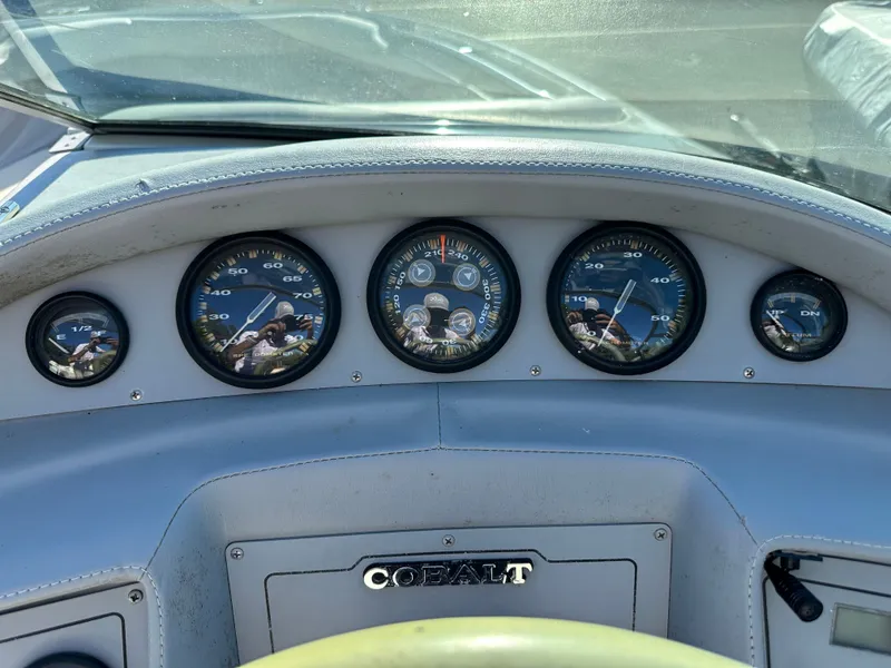 Slide: The Image of Cobalt 232 1999 - 15