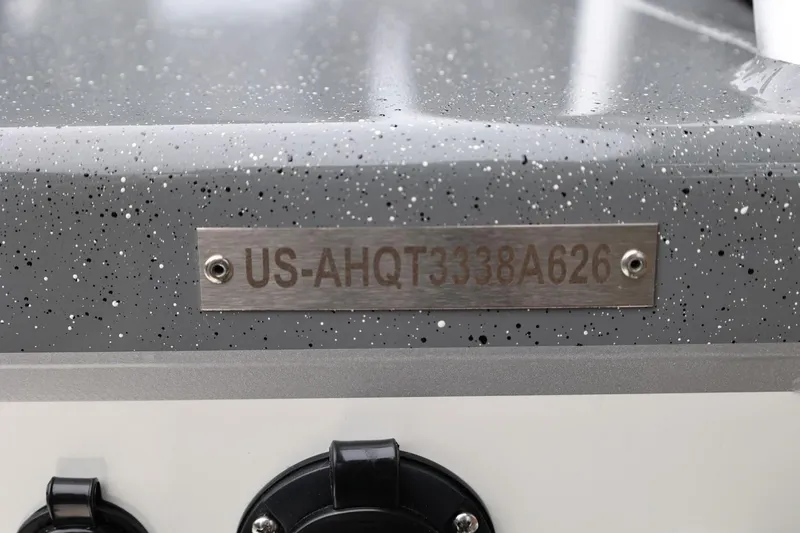 Slide: The Image of 2026 Thunder Jet 200 Luxor boat with identification plate US-AHQT3338A626. - 7