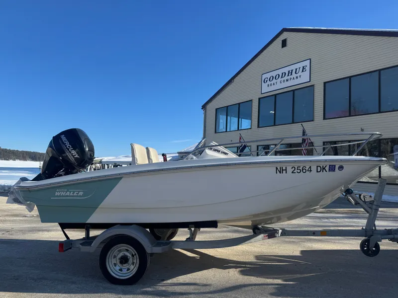 The Image of Boston Whaler 130 Super Sport 2020 - 1