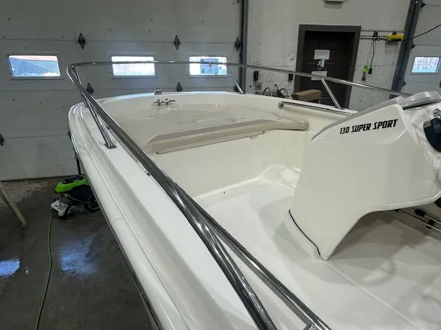 Slide: The Image of Boston Whaler 130 Super Sport 2020 - 22
