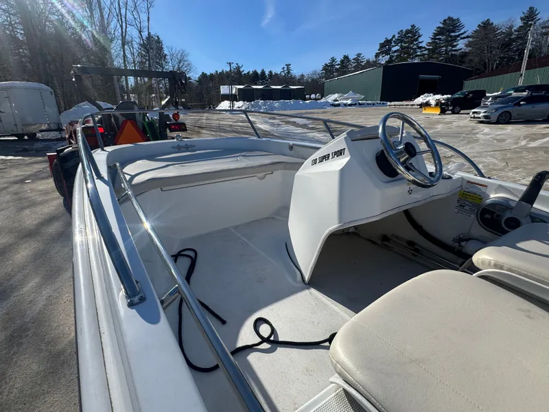 Slide: The Image of Boston Whaler 130 Super Sport 2020 - 9