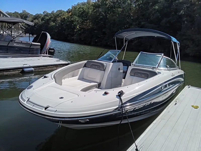 Slide: The Image of Sea Ray 240 Sundeck 2011 - 2