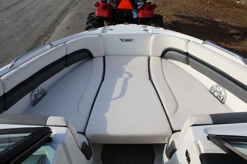 Slide: The Image of Chaparral VRX223 Vortex 2018 - 15