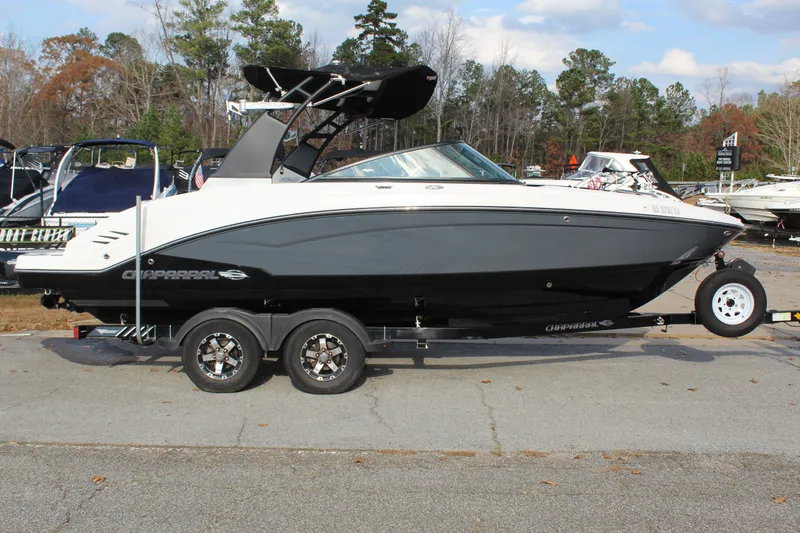 Slide: The Image of Chaparral VRX223 Vortex 2018 - 6