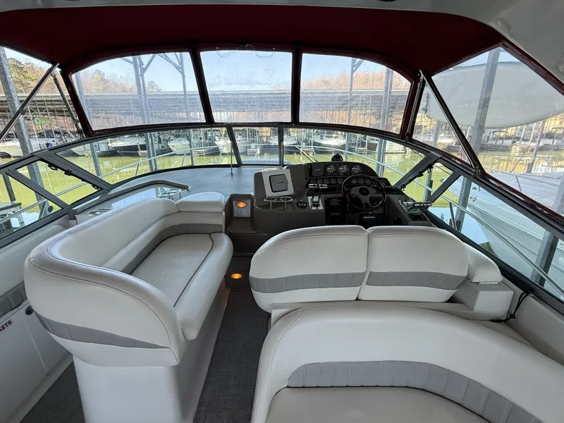 Slide: The Image of Four Winns 378 Vista 2003 - 13