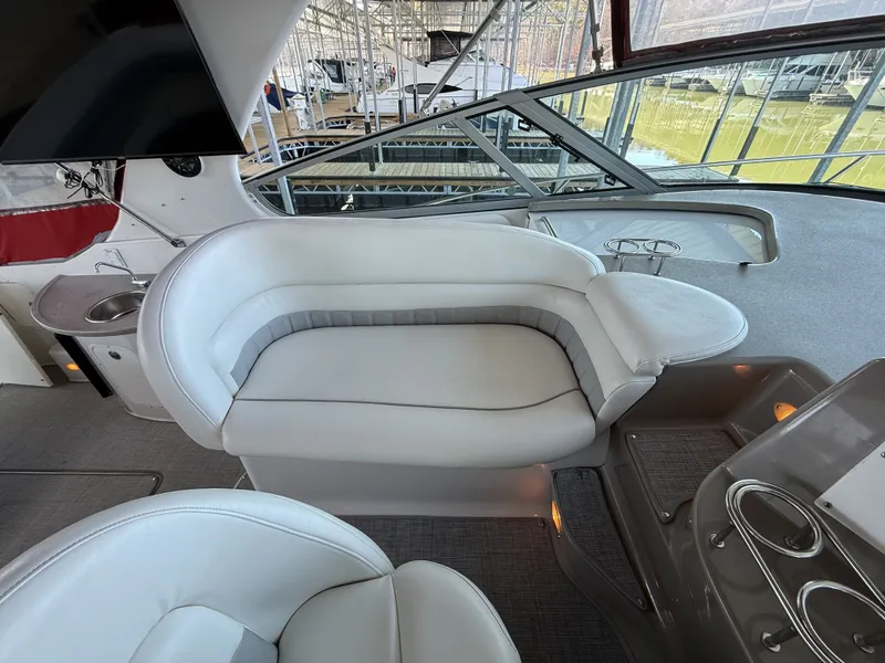 Slide: The Image of Four Winns 378 Vista 2003 - 14