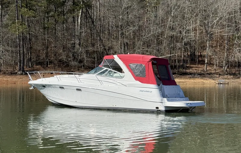 Slide: The Image of Four Winns 378 Vista 2003 - 6