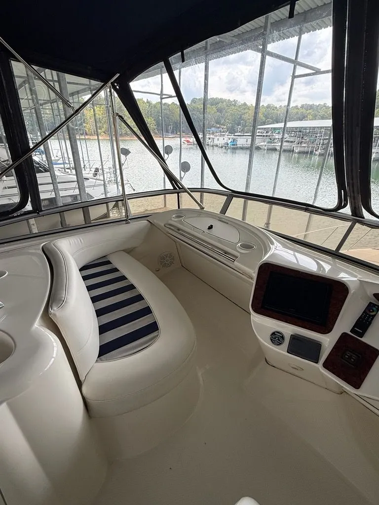 Slide: The Image of Meridian 391 Sedan 2008 - 14