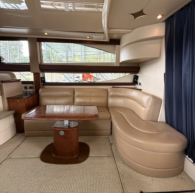 Slide: The Image of Meridian 391 Sedan 2008 - 20