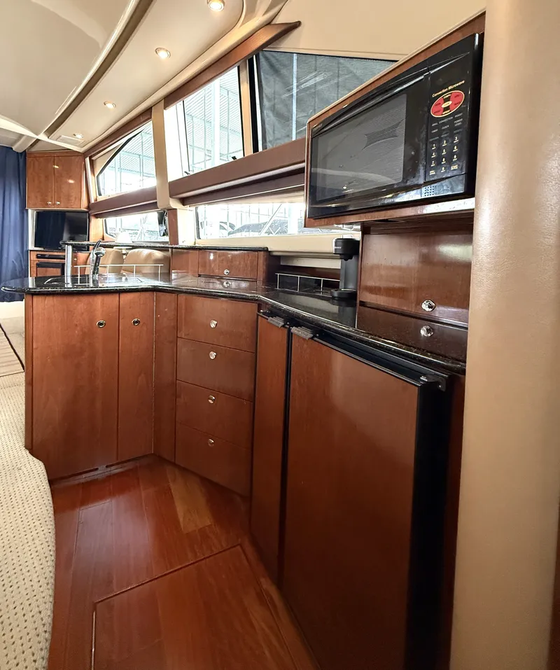 Slide: The Image of Meridian 391 Sedan 2008 - 24