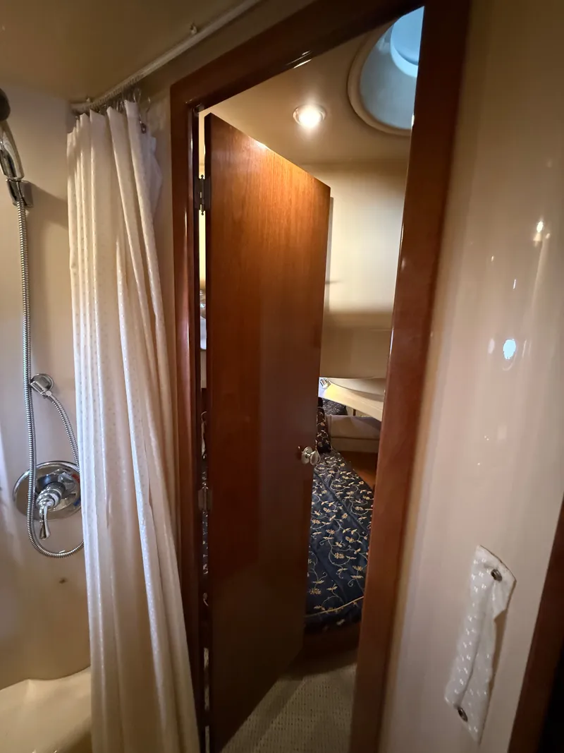 Slide: The Image of Meridian 391 Sedan 2008 - 29