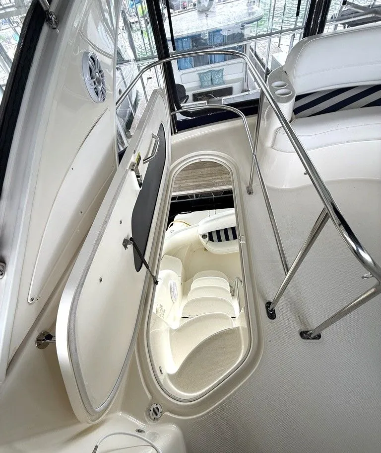 Slide: The Image of Meridian 391 Sedan 2008 - 40