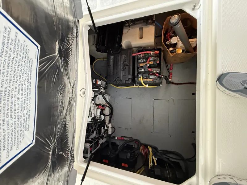 Slide: The Image of Meridian 391 Sedan 2008 - 47